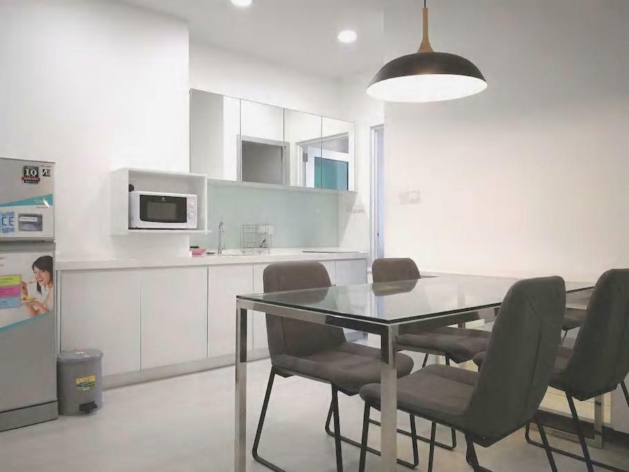 Penang Studio Suite In Georgetown Exterior photo